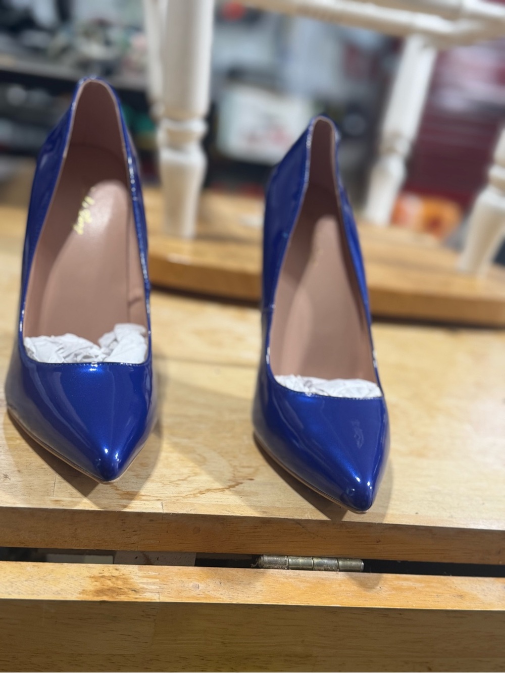 Classic Pointed Toe Patent Pumps - Blue